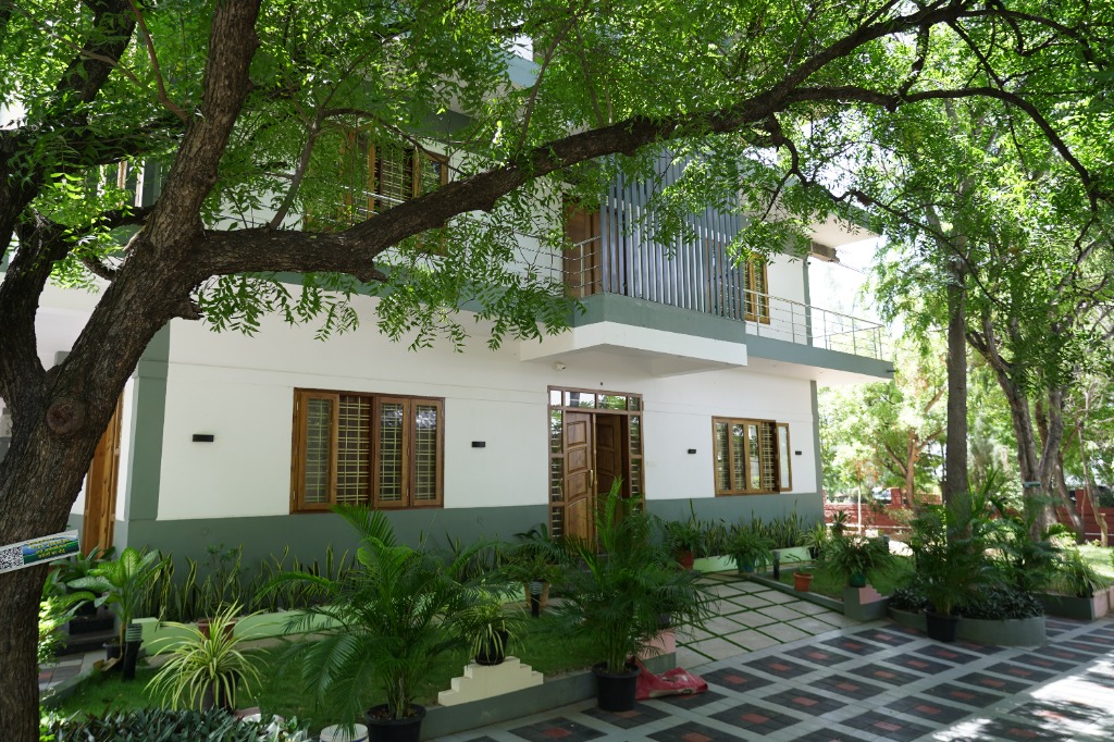 Theni – Periyakulam CMI Anpakam
